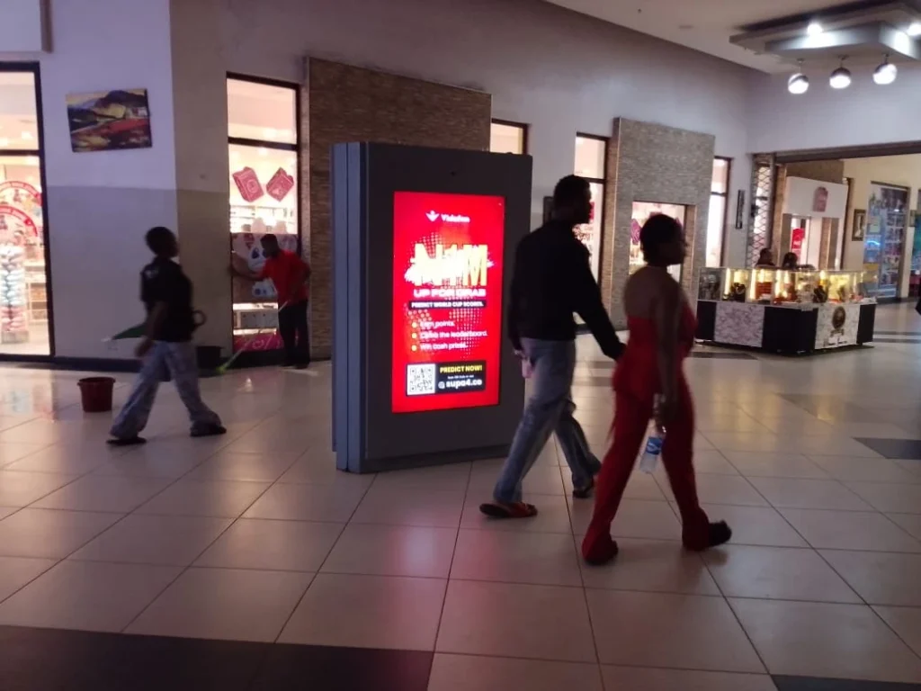 Static or digital: here is how to pick the right ooh format before you spend a kobo.
