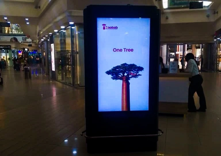 The Power of Presence: How Outdoor Advertising Shapes Brand Memory and Consumer Decisions